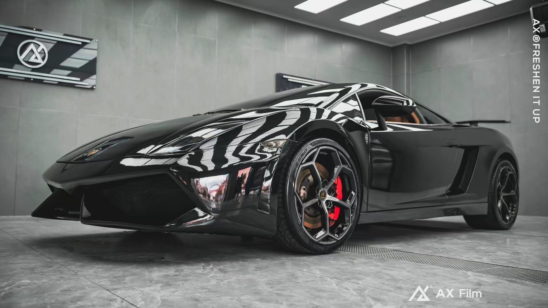 AX PPF/WRAP FILM ULTRA GLOSS PIANO BLACK – ĐEN PIANO SIÊU BÓNG LAMBORGHINI AX PPF/WRAP FILM ULTRA GLOSS PIANO BLACK – ĐEN PIANO SIÊU BÓNG LAMBORGHINI